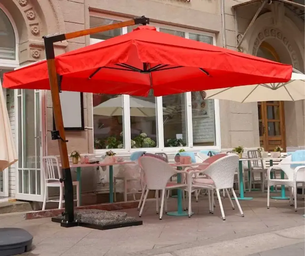 Уличные кафе купить. Зонт 4х4 уличный хольстен. Зонт уличный с боковой опорой 3х3м. Садовый зонт Garden way Marseille. Уличный зонт Giotto braccio 300x400.