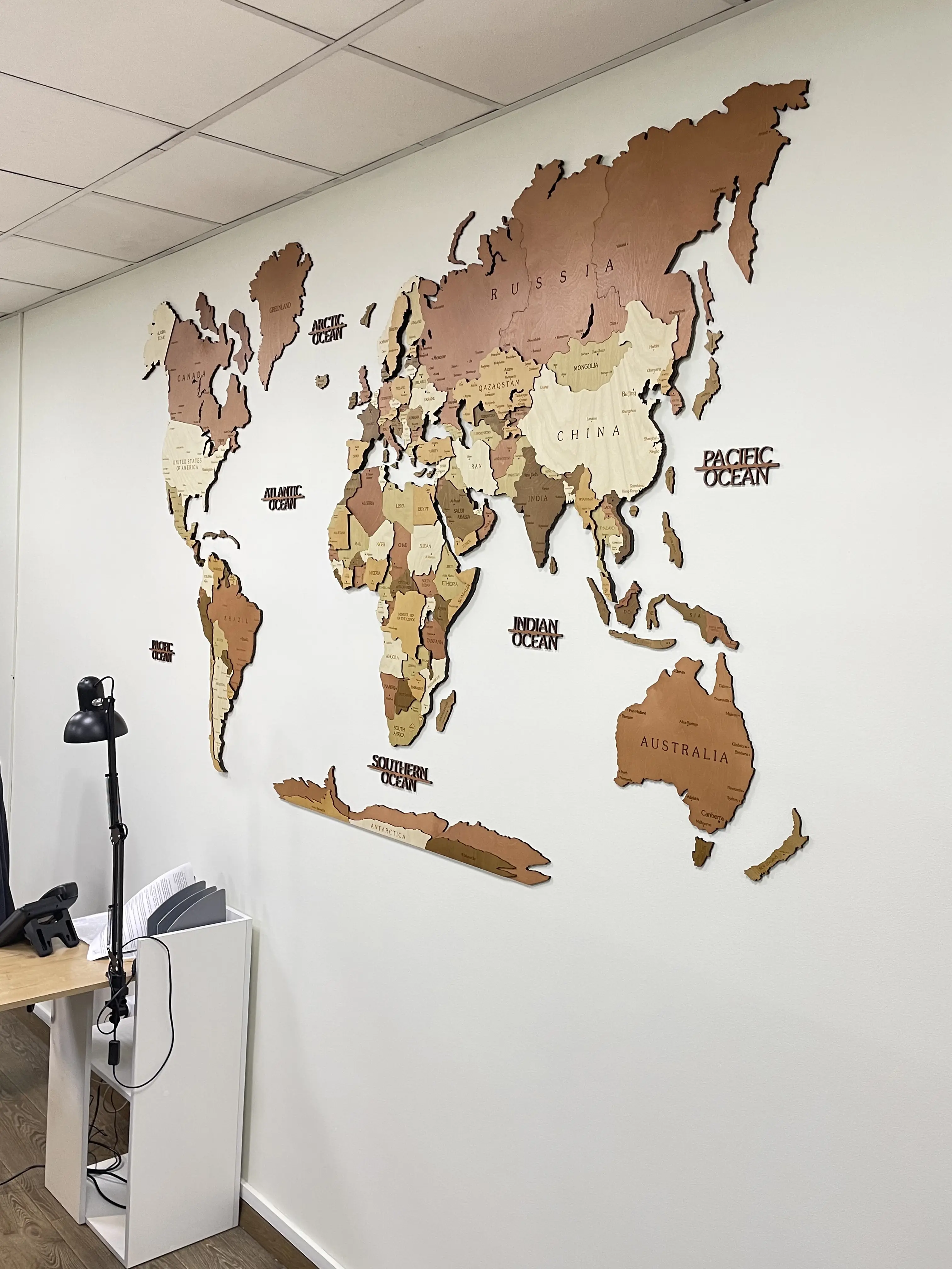 400*260см Карта мира на стену из дерева без подсветки