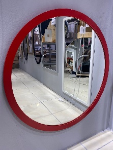 Круглое зеркало в красной  раме из МДФ