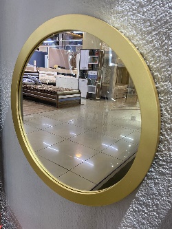Зеркало круглое в золотистой раме из МДФ