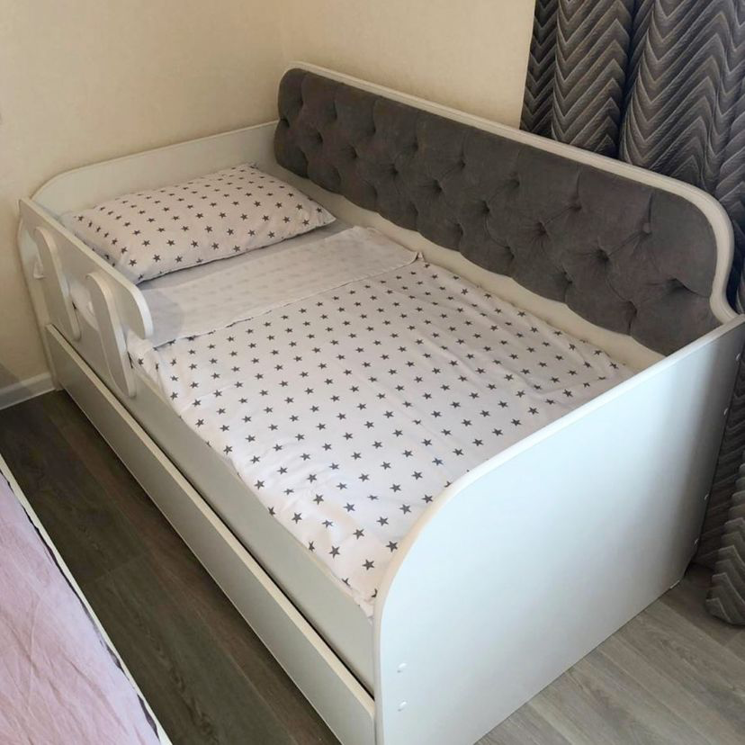Кровать детская с бортом безопасности Тахта